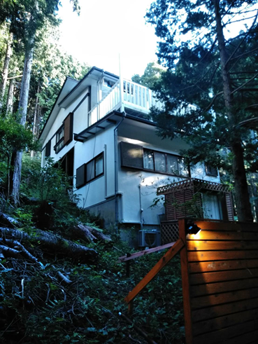 伊豆の国市の別荘で強風による雨漏り被害のため現場調査へ！