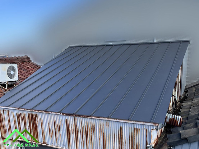 片棟板金取りつけ