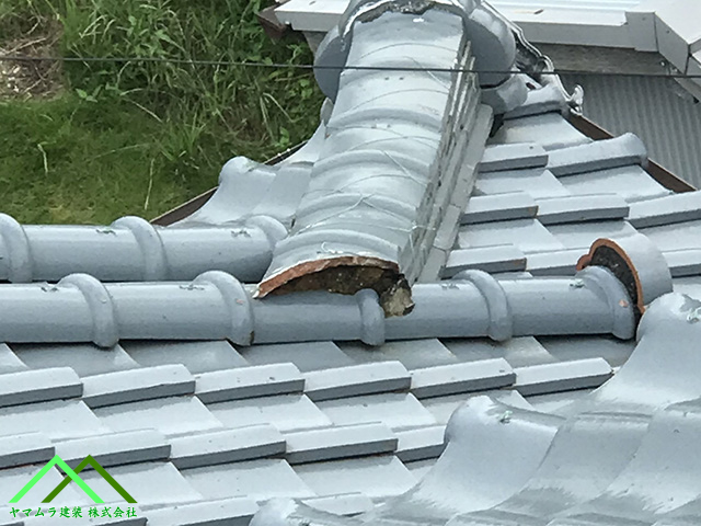 屋根漆喰の剥がれ