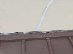 シーリングの補修を行った施工後の外壁