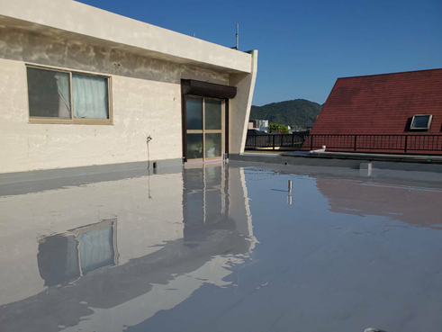 沼津市ビル雨漏り屋上防水後