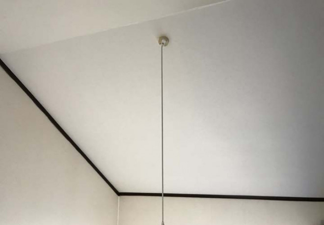 天窓の穴が塞がりました