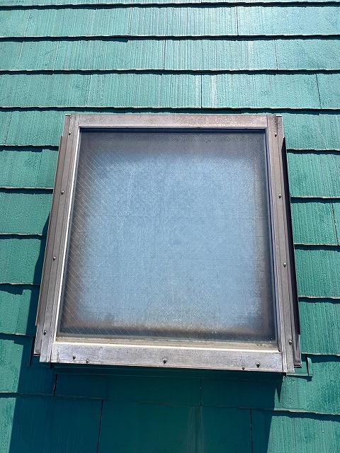 南栗橋　屋根   天窓 天井  屋上　雨漏り　経年劣化 　戸建て　二階建て