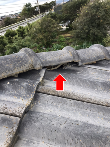 沼津市雨漏り棟瓦浮き