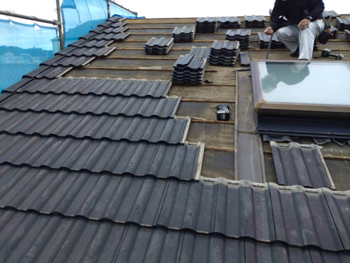 沼津市葺き替え瓦撤去