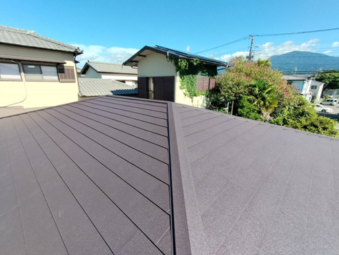 沼津市雨漏りカバー工法完工