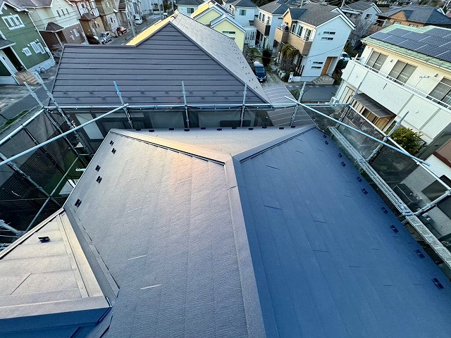 ガルテクト　屋根カバー工事　屋根壁