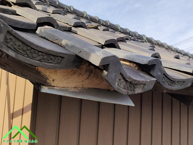 名古屋市中川区　軒先瓦が落下寸前！離れの建物で応急処置と再発防止への取り組み