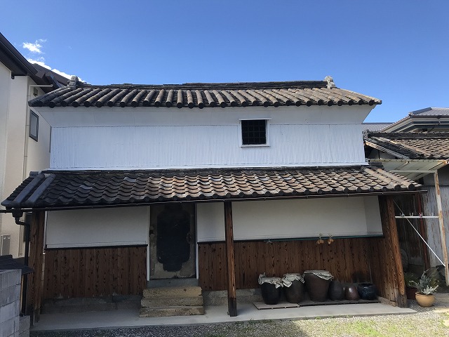 八尾市の蔵　施工前の写真