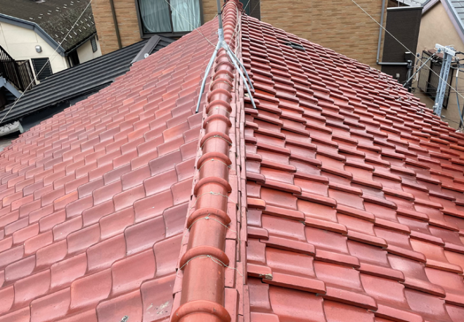 習志野市鷺沼にて室内の雨漏りのご相談、原因は防水紙の劣化です