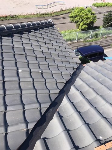 沼津市瓦屋根雨漏り谷交換完了