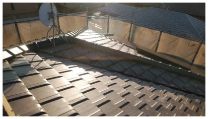 屋根葺き替え工事が完了しました。