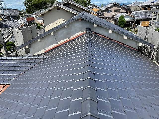 平板瓦葺き完了