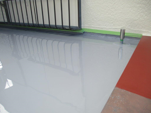 沼津市ベランダ雨漏り2回目