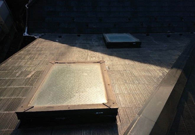 天窓からは雨漏りが発生