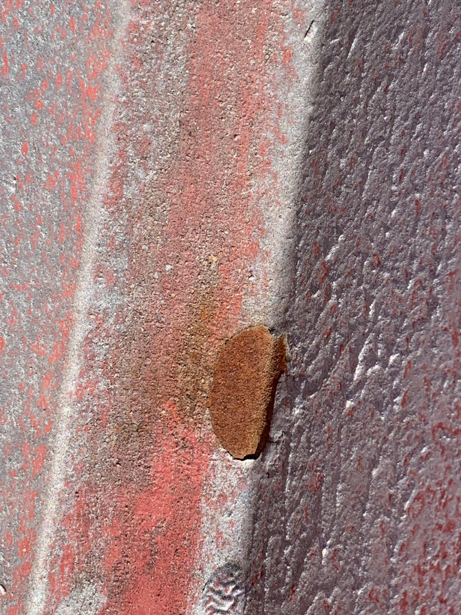 守山区の折板屋根錆発生