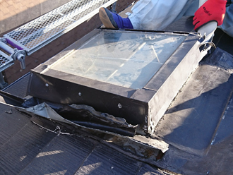 天窓撤去