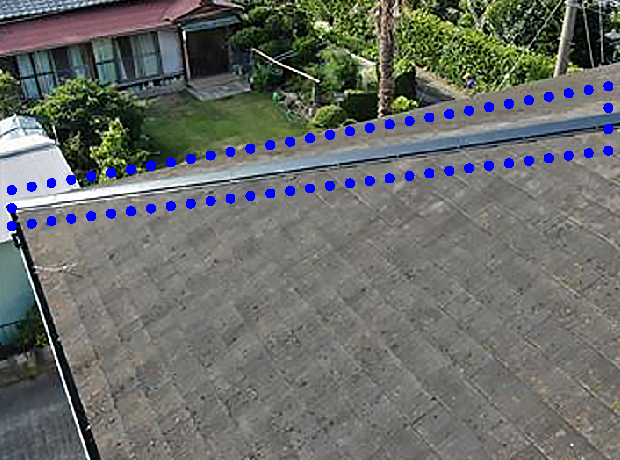新しい棟板金の設置