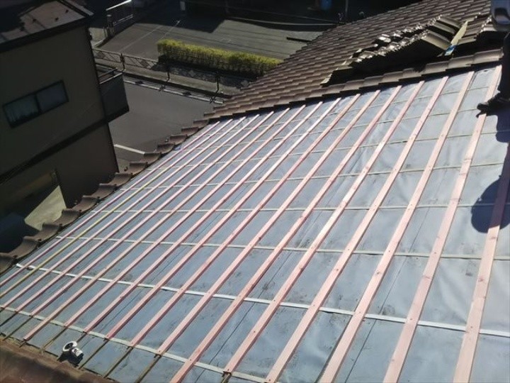 アパートの瓦屋根への葺き直し工事後
