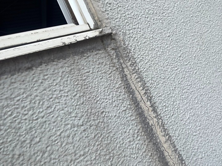目地のひび割れ