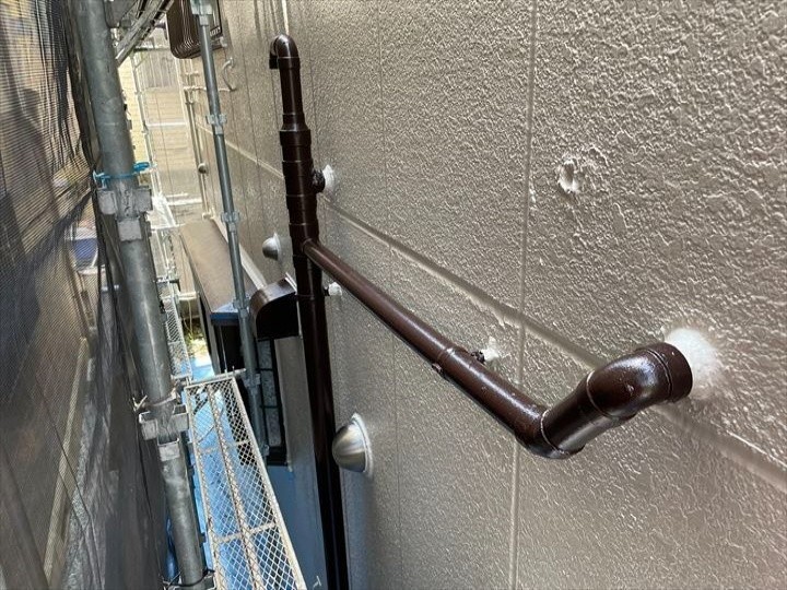 外壁と付帯部の塗装が完了