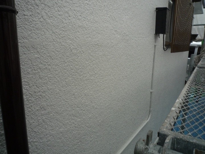 中塗りおよび上塗りの二回の塗装後の状態