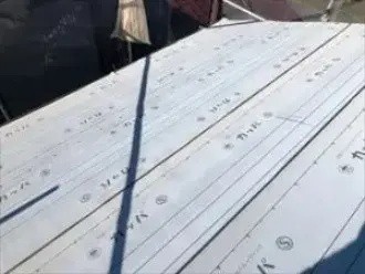 ルーフィング（防水紙）の敷設後の状態