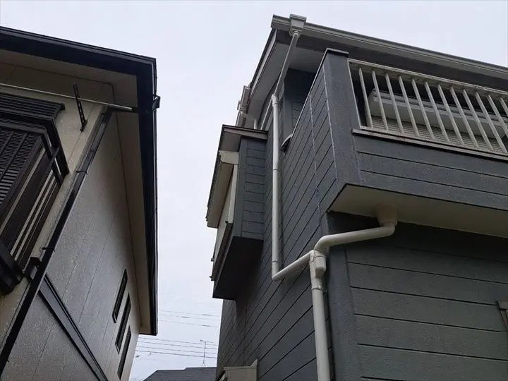 軒樋と竪樋の交換作業完了