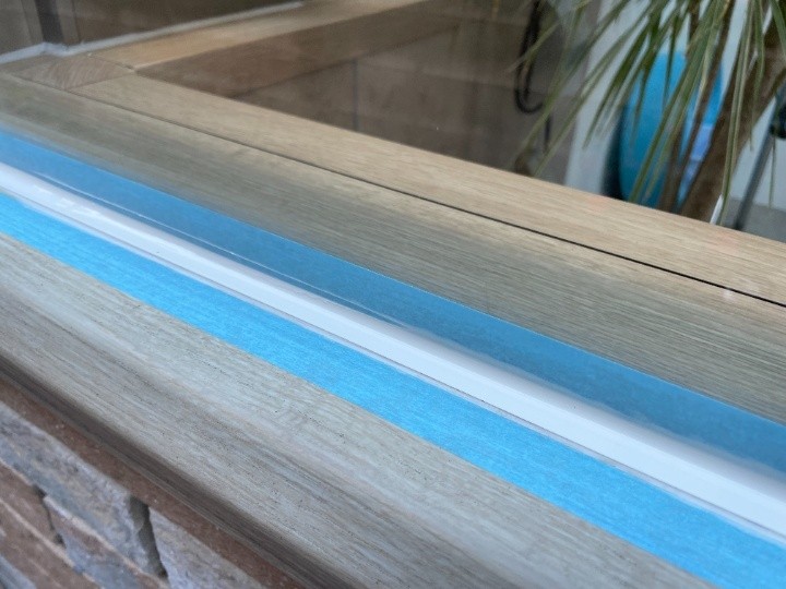 ラバー付きスポンジを表面を整える作業後の状態