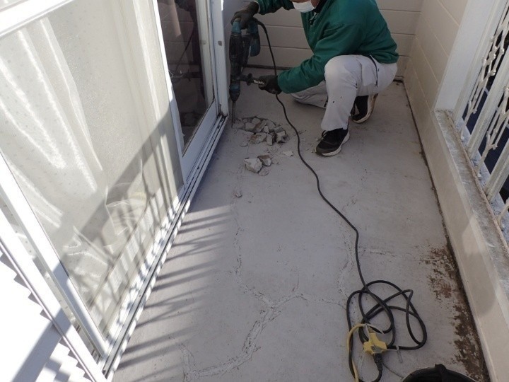 ベランダの防水工事前