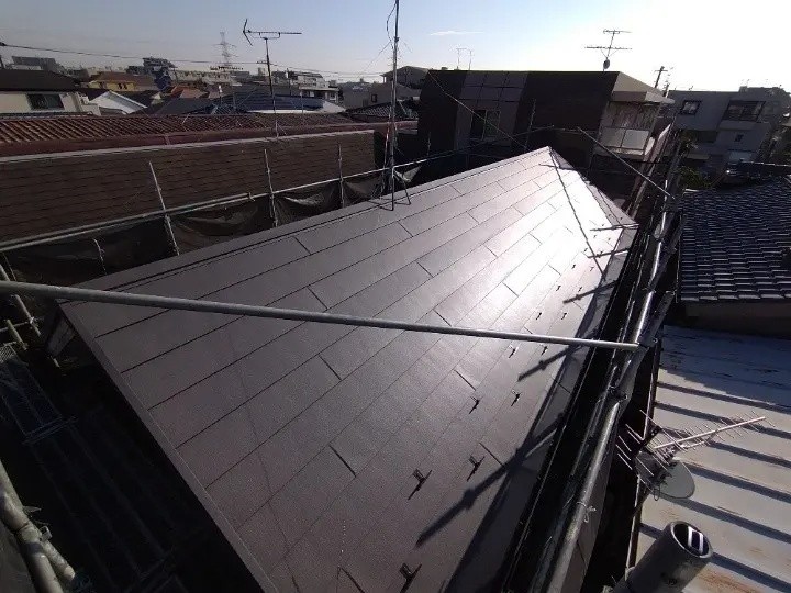 屋根カバー工事の完工