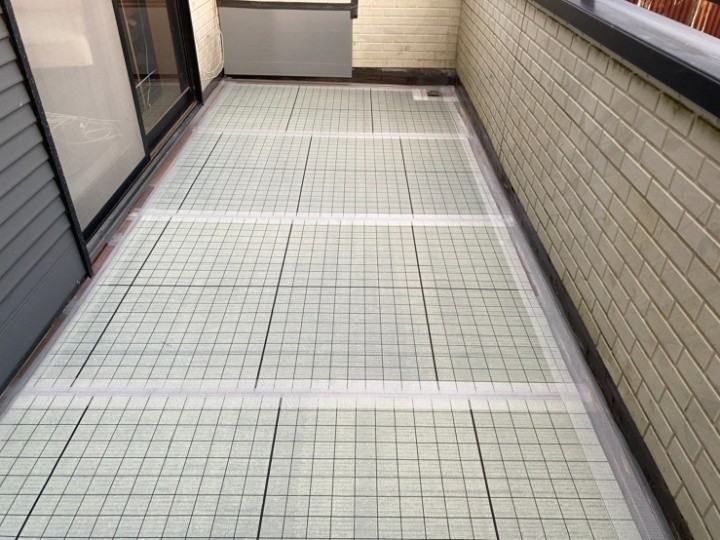 通気緩衝シートを設置