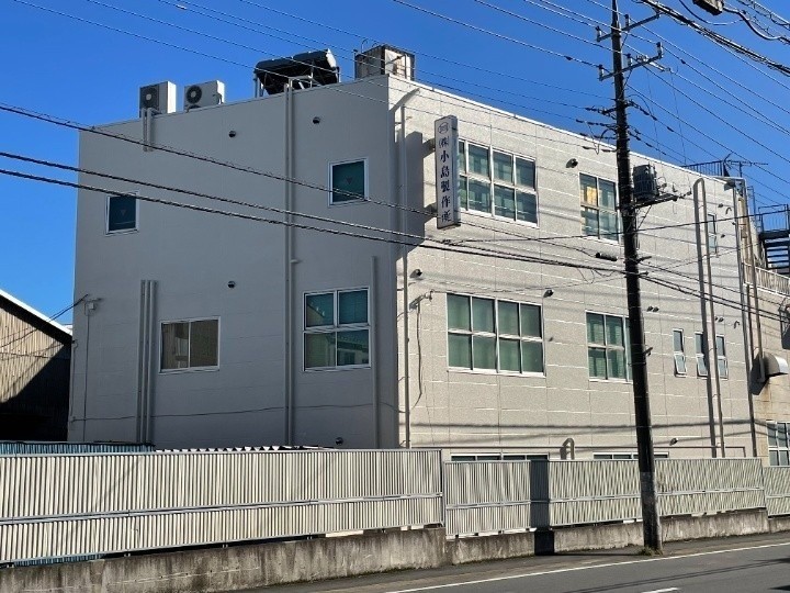 シーリング処理後の建物