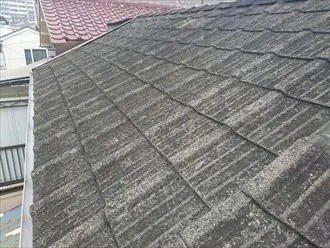 瓦自体が非常に割れやすい状態