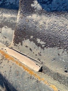 セメント瓦　瓦止め