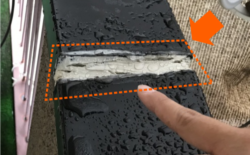 笠木のシーリング劣化