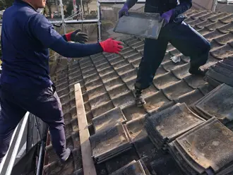 瓦の葺き替え