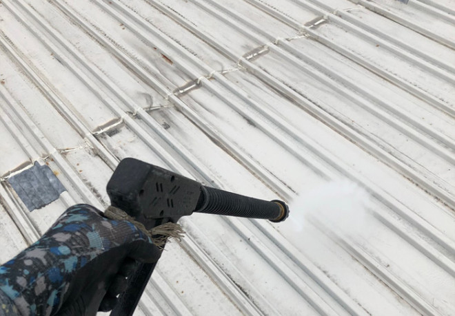 屋根塗装　高圧洗浄