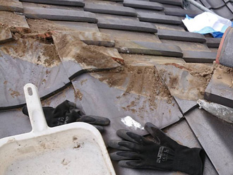 棟取り直し工事　棟の解体