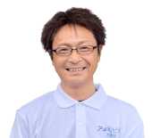 雨漏り修理のアメピタ天理店スタッフ