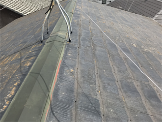 スレート屋根から雨漏り