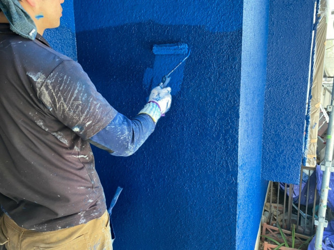 春日井市、外壁塗装、上塗り