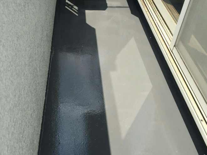 傷んだFRP防水をウレタン防水で改修