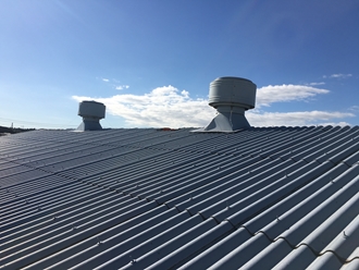 工場の雨漏り、ベンチレーターの修理や撤去について