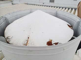 ベンチレーターの錆